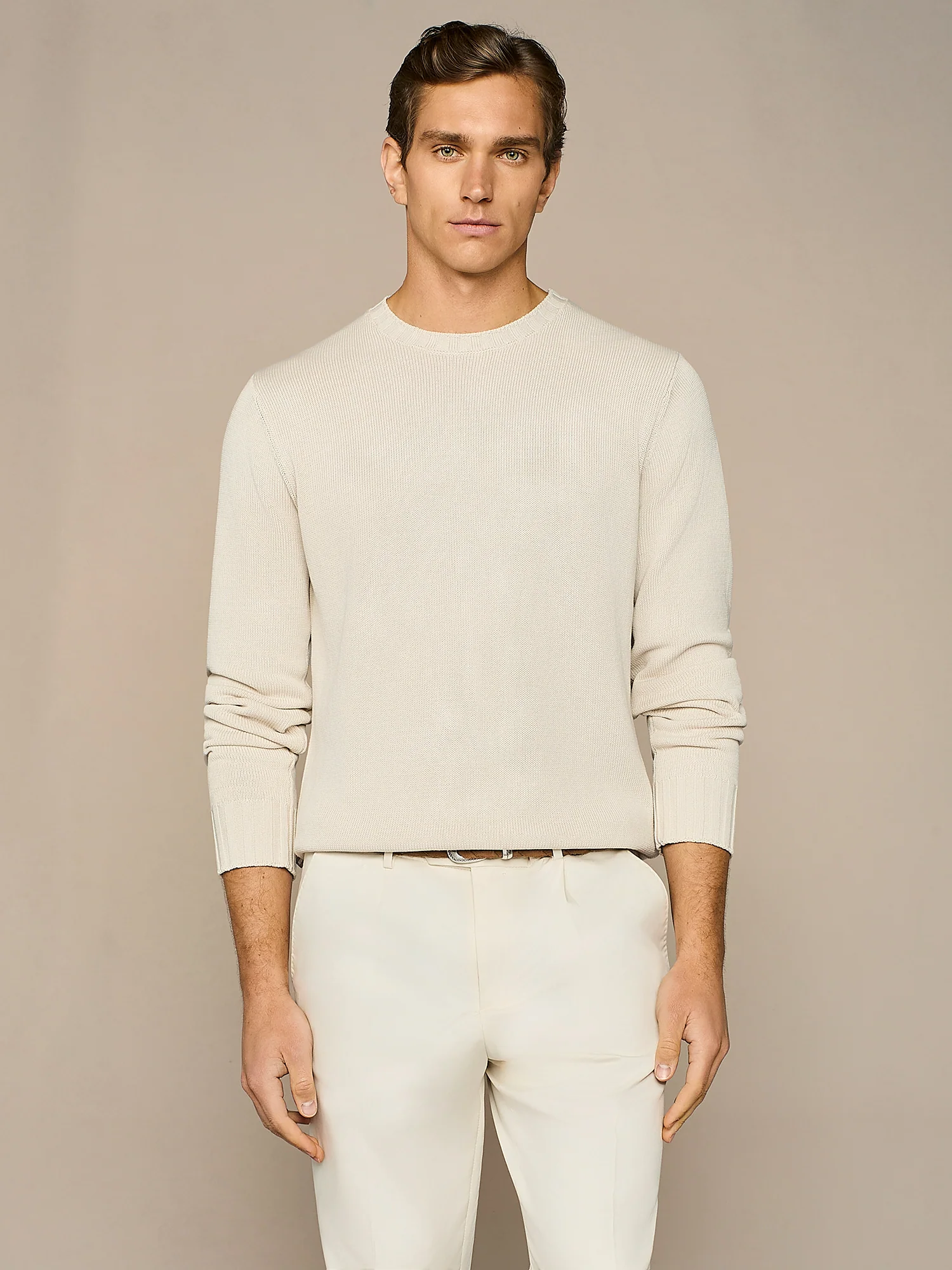 Maglia girocollo in cotone lavato burro