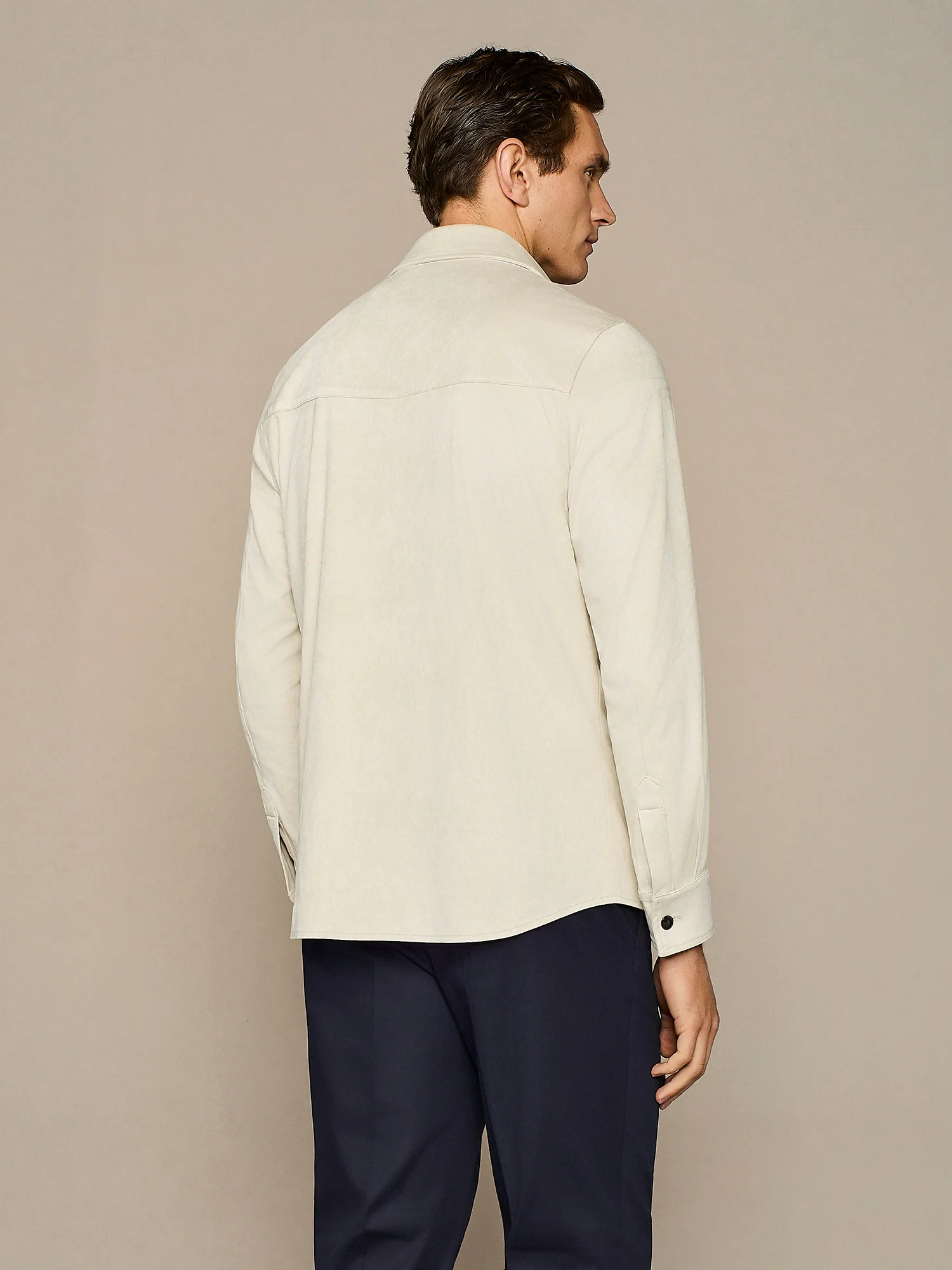 Overshirt in eco suede beige - Image 4